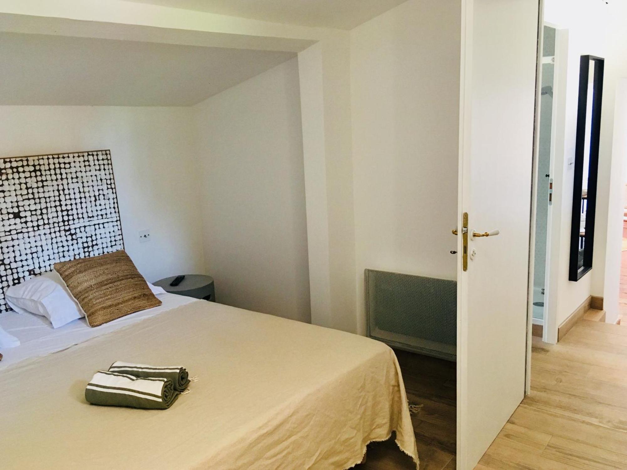 Domaine De Carraire Hotel Aix-en-Provence Phòng bức ảnh